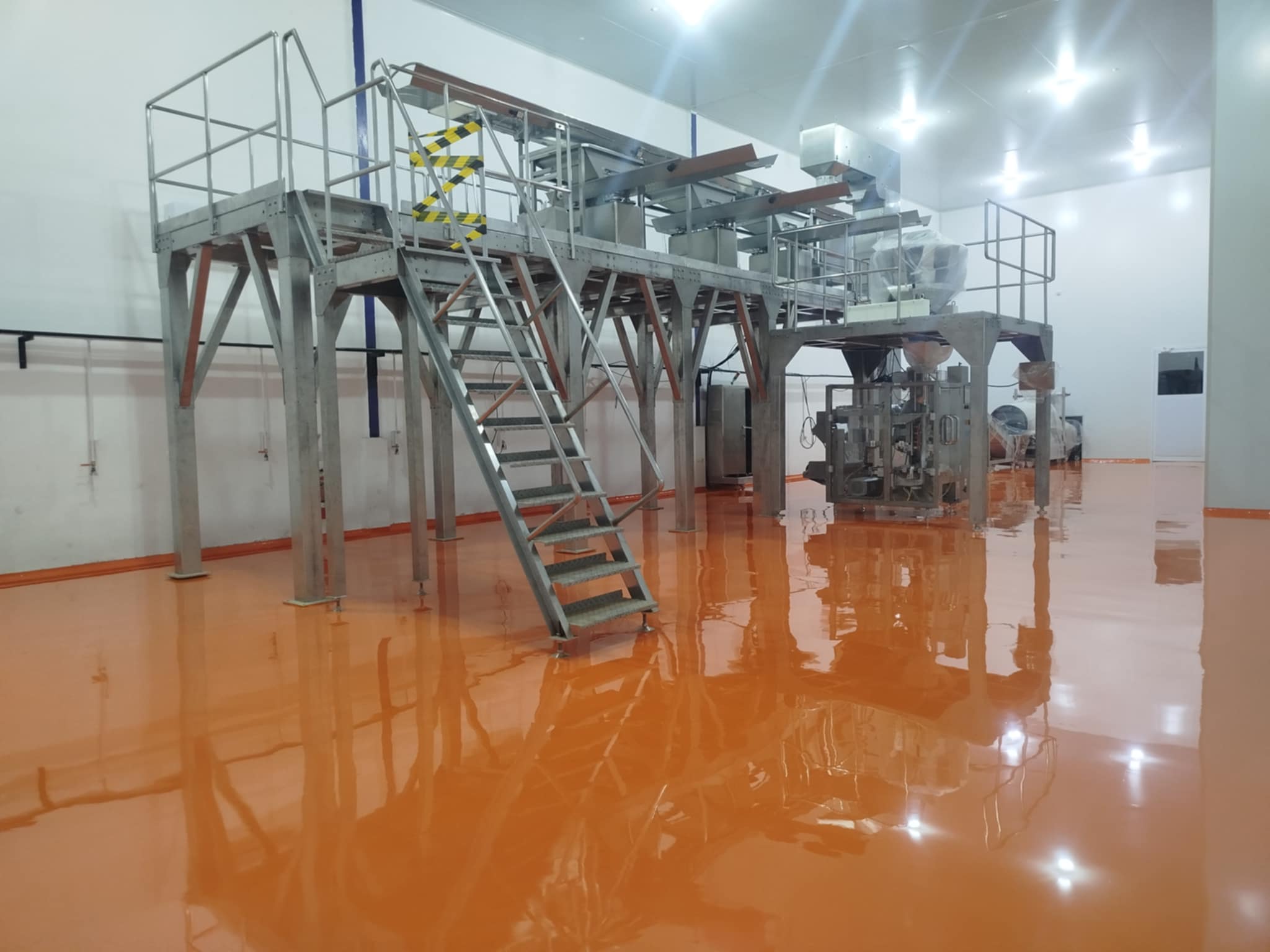 Epoxy Flooring thumbnail 2